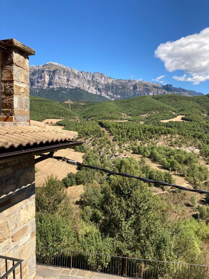 El Pueyo de Araguás Casa Encuentra, En El Pirineo Al Lado De Ainsaゲストハウス エクステリア 写真