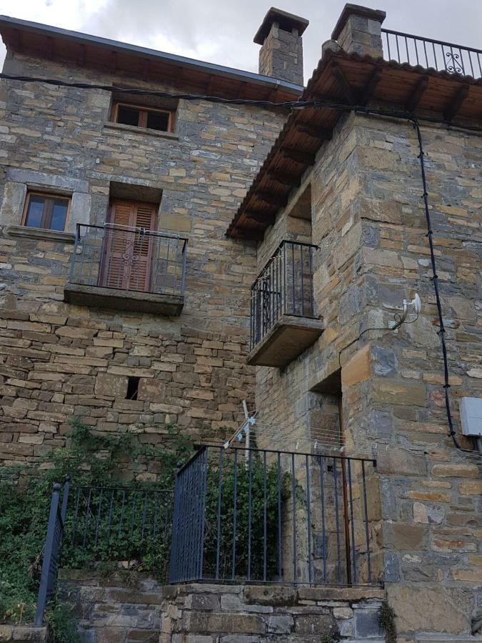 El Pueyo de Araguás Casa Encuentra, En El Pirineo Al Lado De Ainsaゲストハウス エクステリア 写真